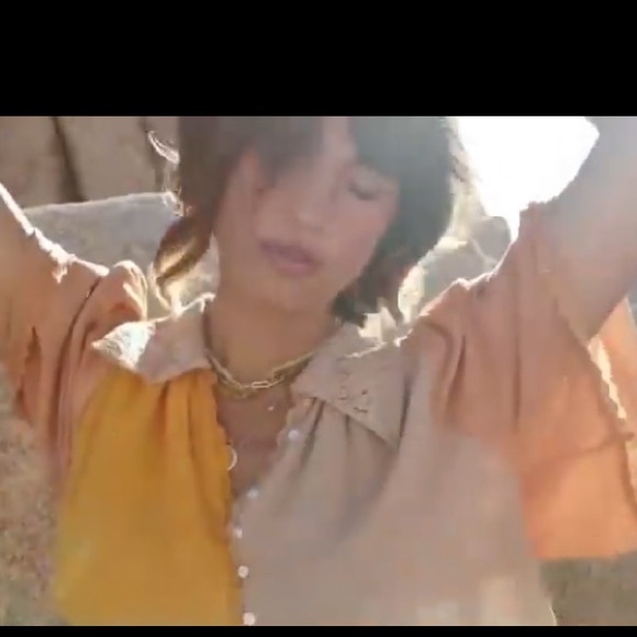 New The Bright Side Rocky Barnes Morning Light Lace Blouse Desert Sandstone sz L - Picture 8 of 10